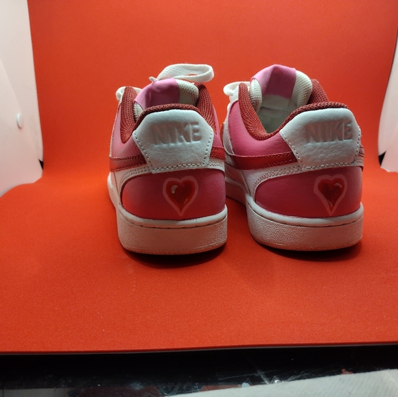 Women's size 7 custom Nike court vision VALENTINE'S DAY - Picture 3 of 10